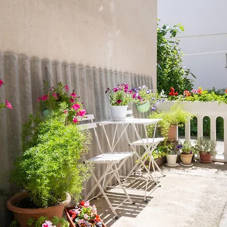 By The Sea - 21958 زادار